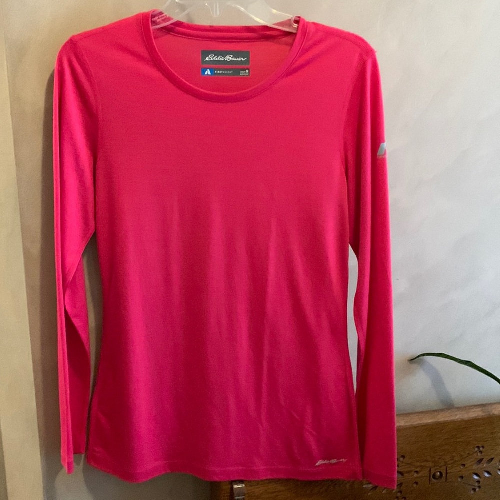 Eddie Bauer, size medium, FirstAscent Freedry Merino Hybrid Baselayer shirt.